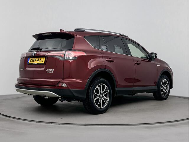 Toyota RAV4 2.5 Hybrid AWD Executive | Stuur-Stoelverwarming | Parkeersensoren V+A | Onderweg-naar-dealer