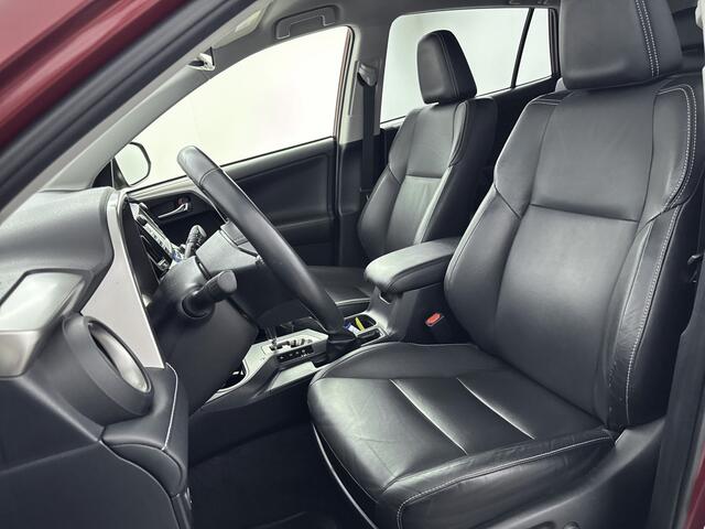 Toyota RAV4 2.5 Hybrid AWD Executive | Stuur-Stoelverwarming | Parkeersensoren V+A | Onderweg-naar-dealer