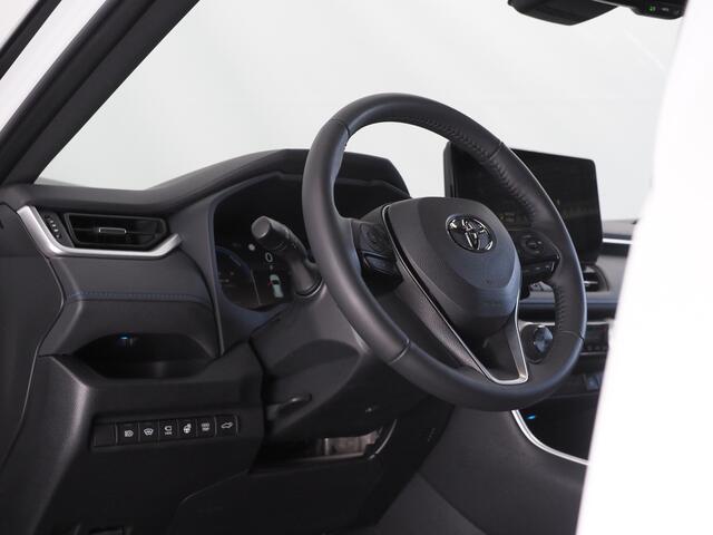 Toyota RAV4 2.5 Hybrid Style | JBL | Verwarmde Voorstoelen en Stuurwiel | Dodehoekdetectie | 360° Camera | Verwarmd Voorruit | Apple CarPlay/ Android Auto