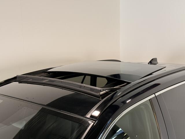 Toyota RAV4 2.5 Hybrid AWD Black Edition | Schuifdak | Innovation Pack | Trekhaak | Bearlock | Alarm