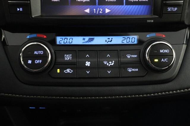 Toyota RAV4 2.5 Hybrid Style | Trekhaak | Parkeer sensoren | elektrisch bedienbare achterklep |