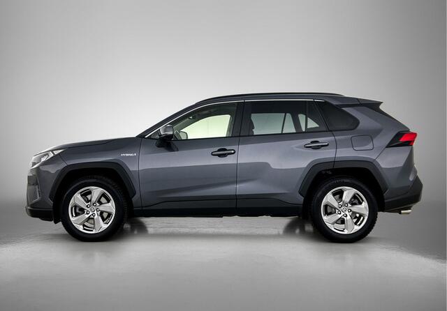 Toyota RAV4 2.5 Hybrid AWD Dynamic | BTW voertuig | Navigatie | Apple CarPlay/Android auto | Elektrische achterklep | Parkeersensoren achter | 1650KG trekgewicht