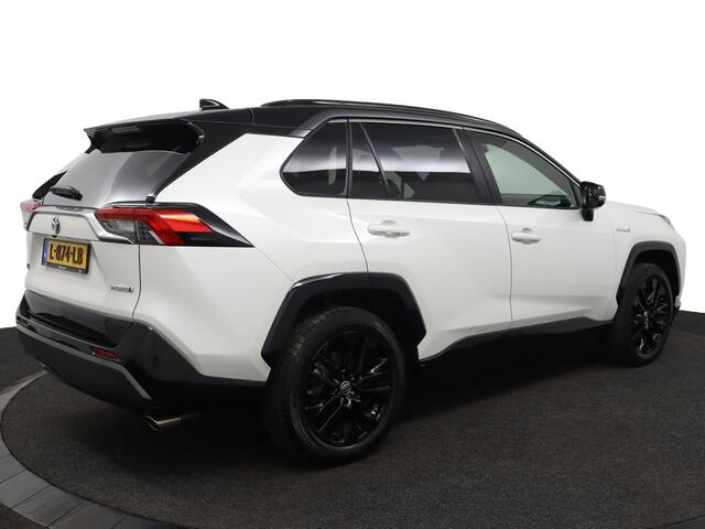 Toyota RAV4 2.5 Hybrid Bi-Tone | Adaptive Cruise Control | JBL Audio | Dodehoekdetectie | Apple Carplay| Android Auto | 360 graden camera |