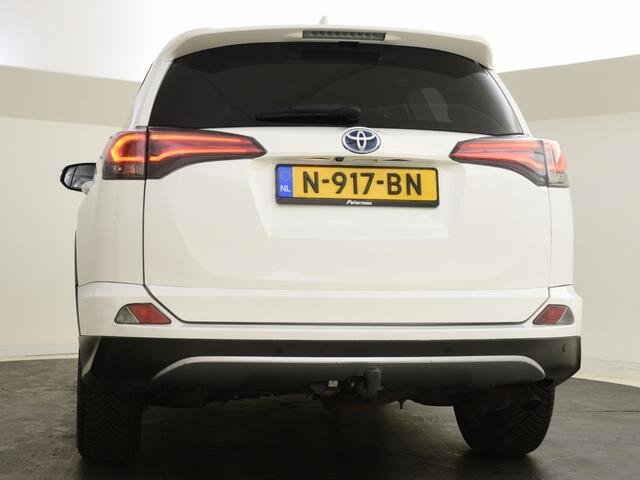 Toyota RAV4 2.5 Hybrid Style | Elektr. a. klep | Trekhaak | PDC | Keyless