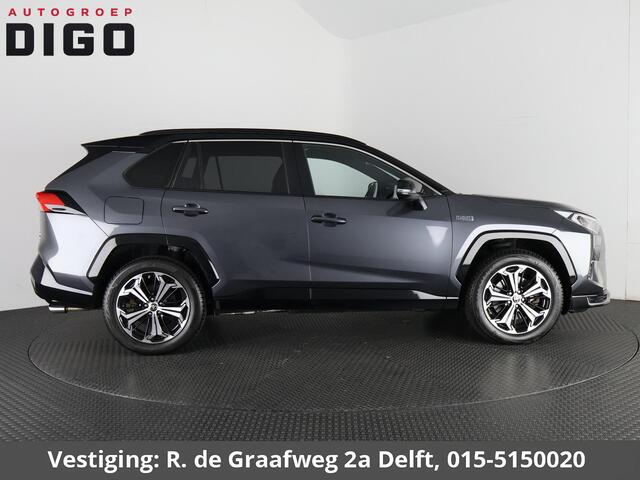 Toyota RAV4 2.5 Plug-in Hybrid AWD Bi-Tone Plus | 1500 KG trekgewicht | JBL Audio | Stoelverwarming & ventilatie | Memory Seats | Navigatie