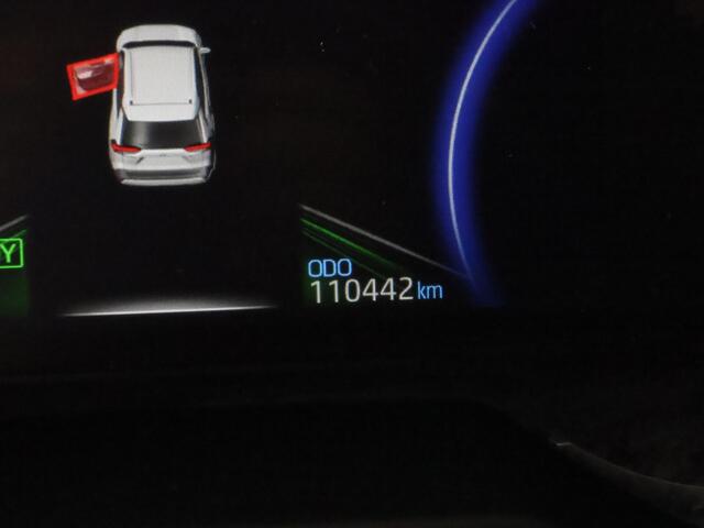 Toyota RAV4 2.5 Plug-in Hybrid AWD Bi-Tone Plus | 1500 KG trekgewicht | JBL Audio | Stoelverwarming & ventilatie | Memory Seats | Navigatie