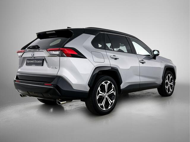 Toyota RAV4 2.5 Plug-in Hybrid AWD Bi-Tone Plus | BTW voertuig | JBL | Head-Up Display | 360 camera + Camera Functie binnenspiegel | Stoel ventilatie | Stoel+stuurverwarming | Navigatie | Apple CarPlay/Android Auto |