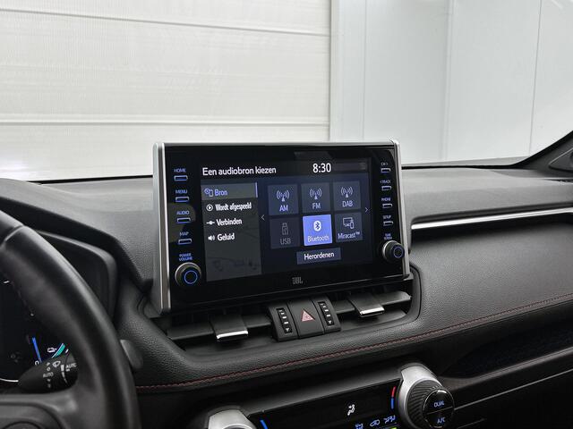 Toyota RAV4 2.5 Plug-in Hybrid AWD Bi-Tone Plus | BTW voertuig | JBL | Head-Up Display | 360 camera + Camera Functie binnenspiegel | Stoel ventilatie | Stoel+stuurverwarming | Navigatie | Apple CarPlay/Android Auto |