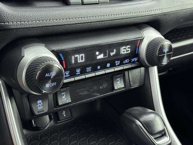 Toyota RAV4 2.5 Hybrid Style | Parkeersensoren V+A | Stoelverwarming | Onderweg-naar-dealer