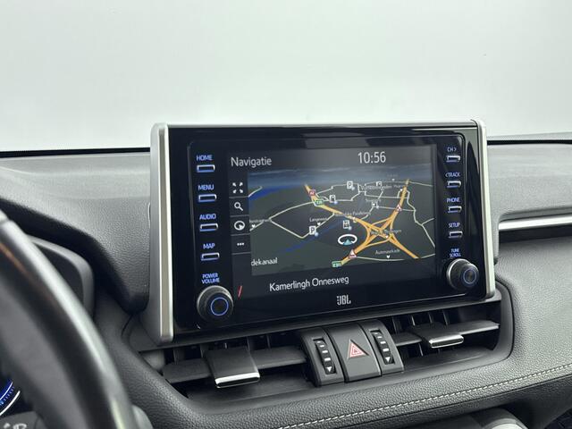 Toyota RAV4 2.5 Hybrid AWD Executive | Dealer Onderhouden | Trekhaak - 1650KG Trekgewicht | 360 Camera + Camera binnenspiegel | JBL | Dodehoek detectie | Navigatie | Apple CarPlay/Android Auto |