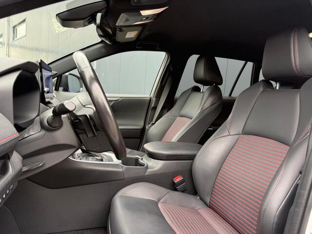 Toyota RAV4 2.5 Plug-in Hybrid AWD Style | Trekhaak afneembaar | Dakdragers | HUD | JBL | 360 camera |