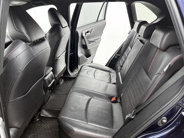 Toyota RAV4 Plug-in Hybrid 300 AWD Bi-Tone Plus | Trekhaak | Stoelkoeling |