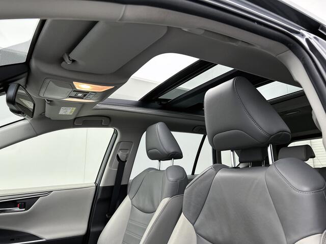 Toyota RAV4 2.5 Hybrid AWD Executive | Elektrisch glazen panorama-dak | Dealeronderhouden |