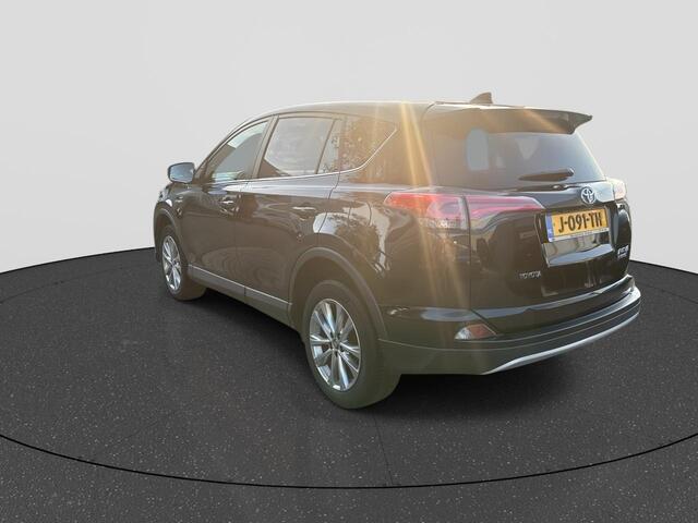 Toyota RAV4 2.5 Hybrid AWD Executive
