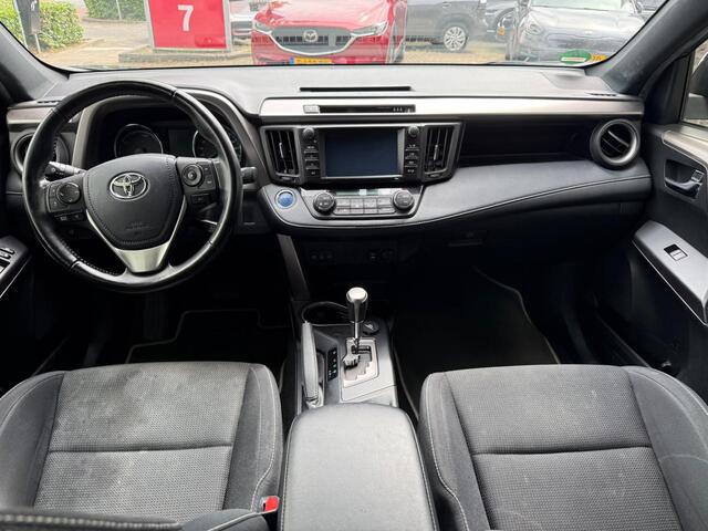 Toyota RAV4 2.5 Hybrid Energy | Trekhaak | Cruise | Airco | All-Seasons |