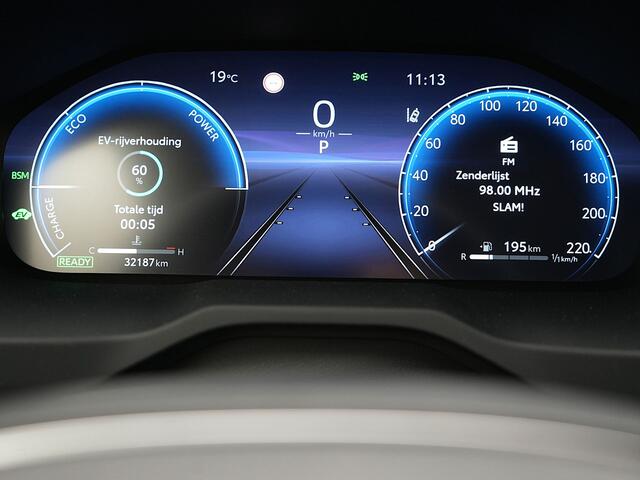 Toyota RAV4 2.5 Hybrid AWD Executive | Bearlock | Zwart leder | Stuur-Stoelverwarming |
