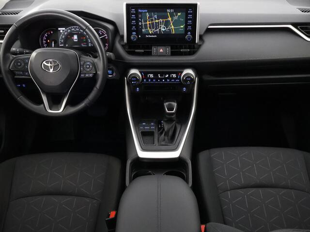 Toyota RAV4 2.0 VVT-iE Black Luxury | 360° Camera | Trekhaak | Dodehoek detectie | 1500 KG trekgewicht |