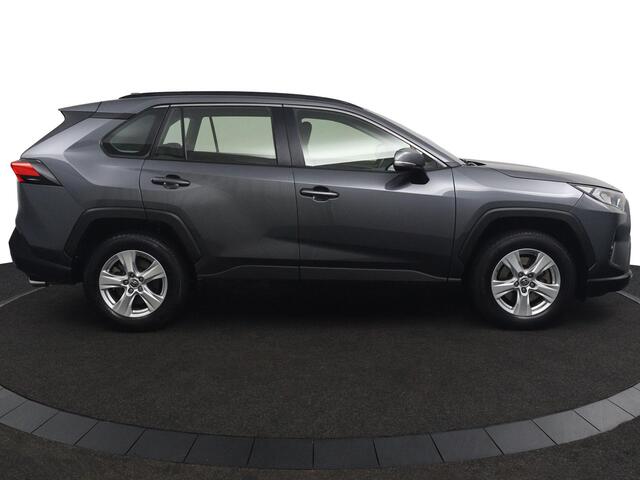 Toyota RAV4 2.0 VVT-iE Active | Trekhaak | 2000KG Trekvermogen | Lage Kilometerstand |