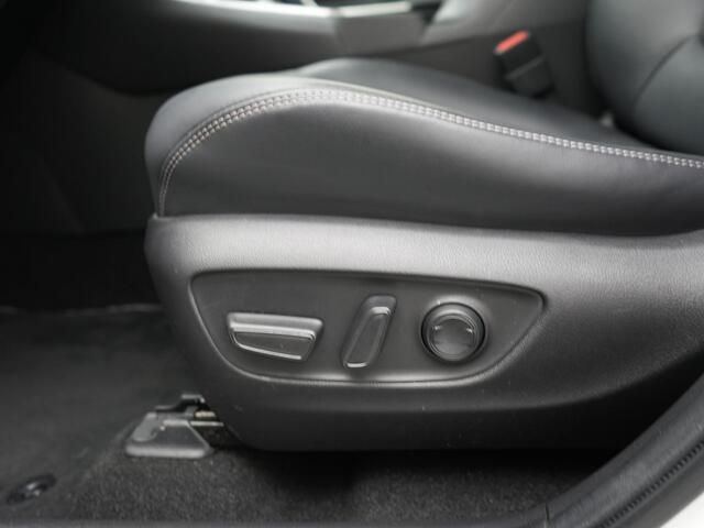Toyota RAV4 2.5 Hybrid AWD Style Trekhaak | JBL Premium Audio | 360 graden Camera