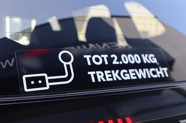 Toyota RAV4 2.5 Phev 300 First Edition | Stoel Verwarm-/Verkoeling | Memory