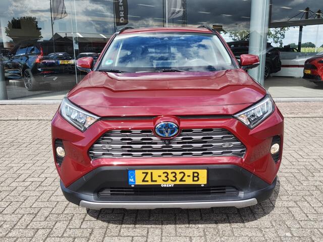 Toyota RAV4 2.5 Hybrid AWD First Edition | 360 Cam | Trekhaak 1650kg Trekgew. | Sensoren |