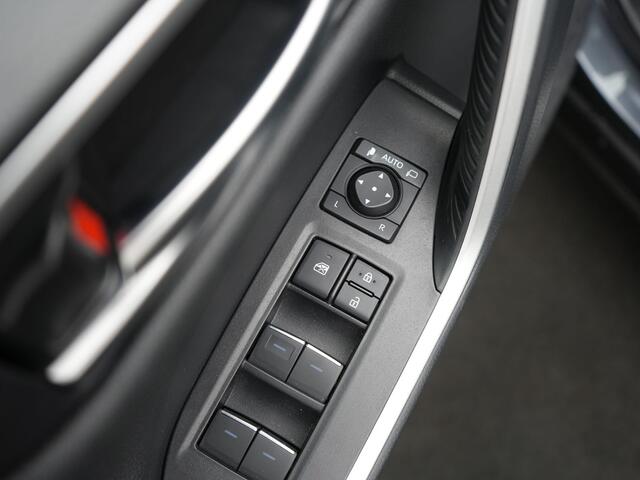 Toyota RAV4 2.5 Plug-in Hybrid AWD Bi-Tone Plus | Trekhaak | Bearlock | Alarm klasse 3