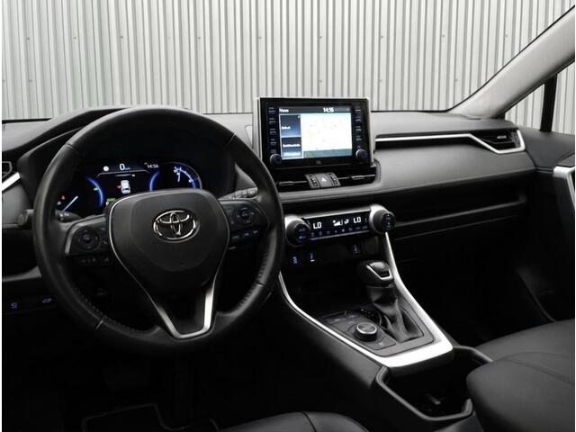 Toyota RAV4 2.5 Hybrid Business