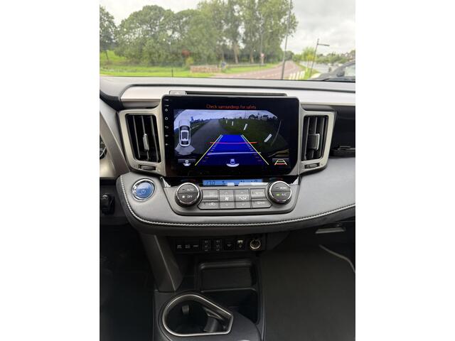 Toyota RAV4 2.5 Hybrid AWD Dynamic bj2018/achteruitrijcamera/elektrische kofferklep