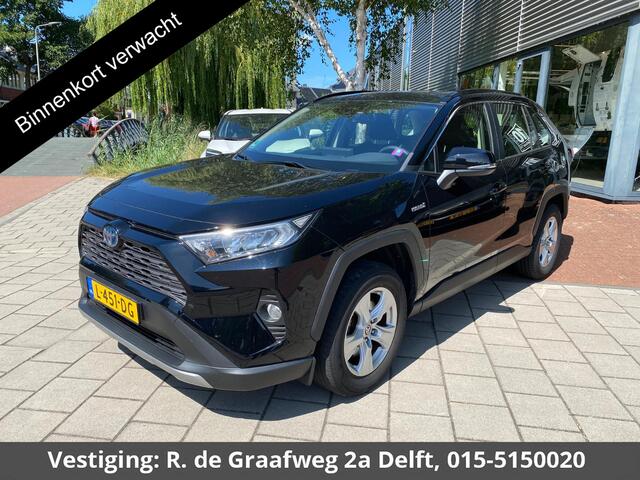 Toyota RAV4 2.5 Hybrid Business Edition | Trekhaak | Apple Carplay & AndroidAUTO | Camera | Lichtmetalen velgen |