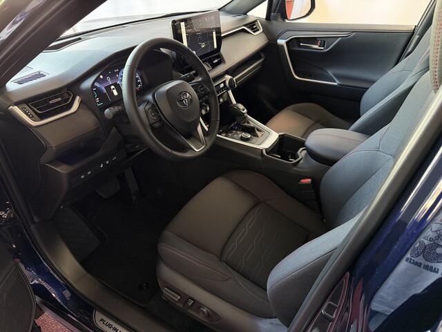 Toyota RAV4 2.5 PHEV AWD 306PK ?Ongebruikt | Direct rijden? | Trekgew. 1500KG | Head-up display | Camera | Full LED | Elektrische achterklep | Stuur/Stoelverwarming voor+achter PHEV PLUG IN