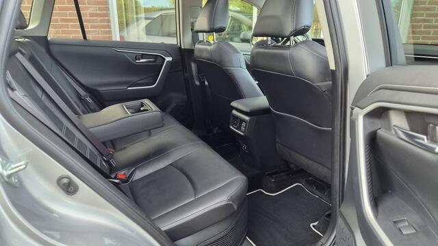 Toyota RAV4 2.5 Hybrid Executive, Bearlock, Pano, BSM, Trekhaak,