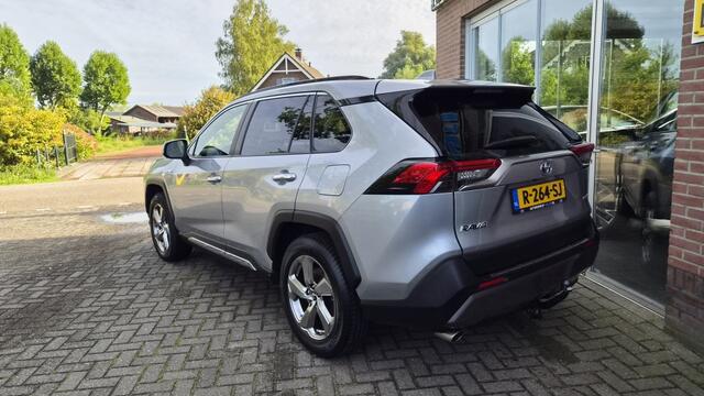 Toyota RAV4 2.5 Hybrid Executive, Bearlock, Pano, BSM, Trekhaak,