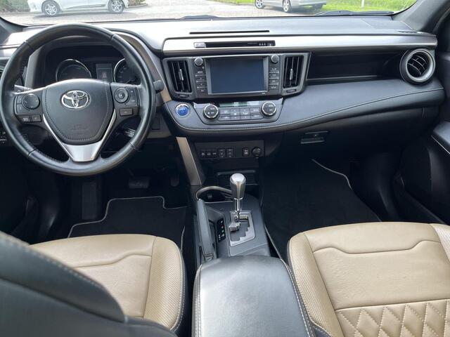 Toyota RAV4 2.5 Hybrid AWD Style | All-in prijs | Automaat | Leder bekleding | Fietsbeugel