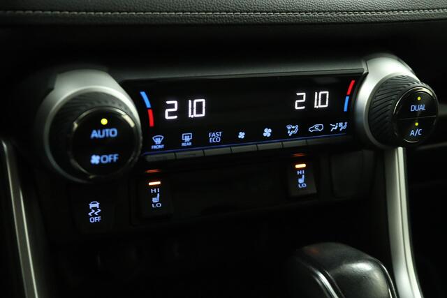 Toyota RAV4 2.5 Hybrid Business Plus | Lederen Interieur | Stoelverwarming | Trekhaak | Electrische kofferklep | 10 Jaar Garantie! |