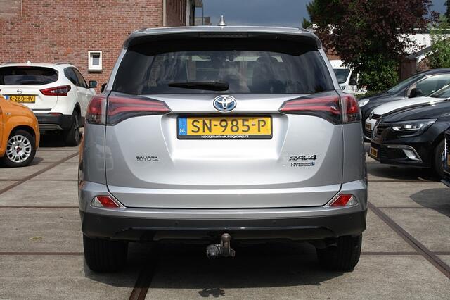 Toyota RAV4 2.5 Hybrid Black Edition / NAP / Schuif- kanteldak / Automaat / Trekhaak