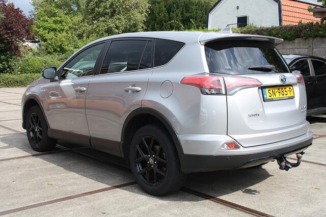 Toyota RAV4 2.5 Hybrid Black Edition / NAP / Schuif- kanteldak / Automaat / Trekhaak