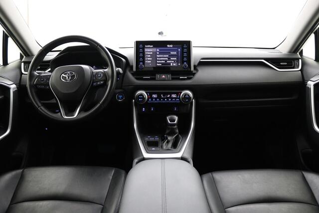 Toyota RAV4 2.5 Hybrid Dynamic | Stoelverwarming | Trekhaak | Lederen bekleding | Apple carplay Android auto |