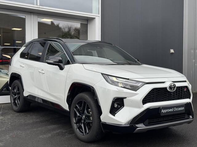 Toyota RAV4 2.5 Hybrid AWD GR SPORT Blind spot | 360° camera | Stoelgeheugen | Digitale binnenspiegel | Stoel/stuurwielverwarming | Keyless | Navigatie Apple CarPlay/Android Auto |