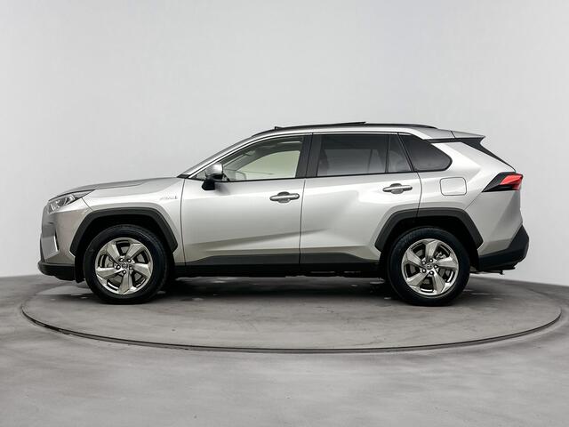 Toyota RAV4 2.5 Hybrid Executive | 360° Camera | Elektrisch glazen panorama-dak | Parkeersensoren |