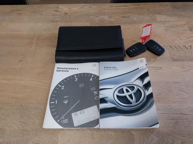 Toyota RAV4 2.5 Hybrid AWD Bi-Tone ADAPT CRUISE CAMERA HALF LEER LED NAVI ECC 18 INCH