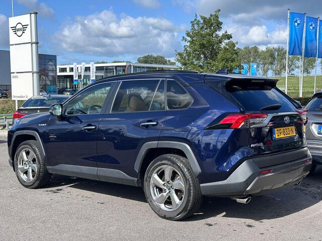 Toyota RAV4 2.5 Hybrid Executive | Trekhaak | Panoramadak | 360 camera | Leder | JBL