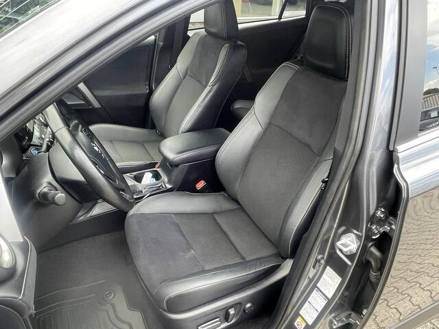 Toyota RAV4 2.5 Hybrid AWD Style All seasonbanden-Trekhaak