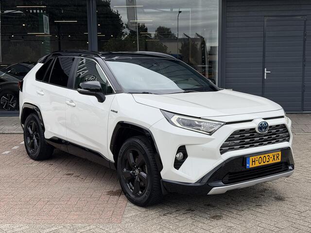 Toyota RAV4 2.5 Hybrid AWD Bi-Tone | CAMERA | JBL | LED KOPLAMPEN | NAVIGATIE | KEYLESS ENTRY/GO | LEDER | PARKEREN SENSOREN | STOELVERWARMING | ELEKTRISCHE STOELEN |