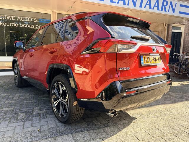 Toyota RAV4 2.5 Plug-in Hybrid AWD Limited Edition Navi Fullmap/Elektr.Climate controle met afstandbediening//Cruise Contr. Adaptief//Rondom zicht camera/Verw. in hoogte verst.b. Voorstoelen met achterbankverwarming/Achteruitrij camera in spi