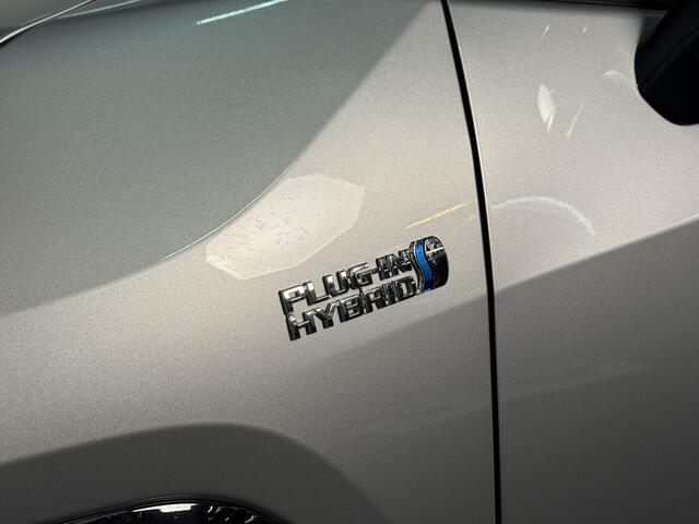 Toyota RAV4 2.5 Plug-in Hybrid AWD Bi-Tone Plus | Trekhaak | Bearlock | Full option |