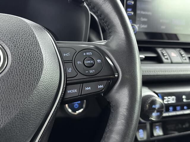 Toyota RAV4 2.5 Hybrid Dynamic | Voorruit-Stuur-Stoelverwarming | Trekhaak | Parkeersensoren V+A | ***