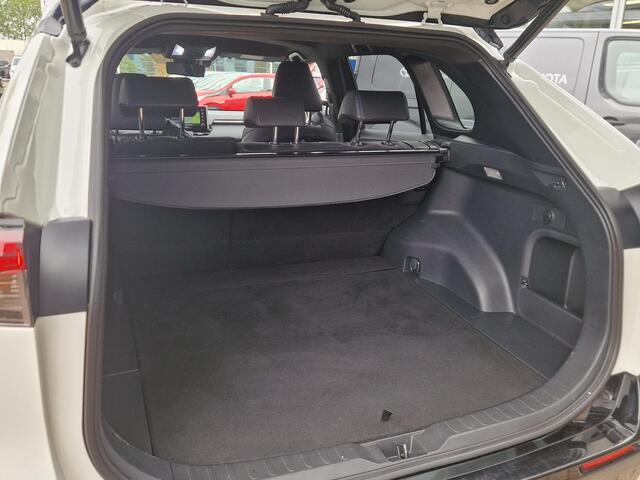 Toyota RAV4 2.5 Hybrid Bi-Tone