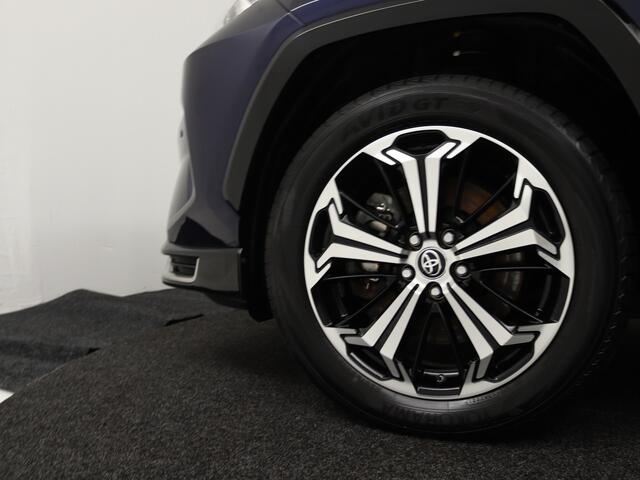 Toyota RAV4 2.5 Plug-in Hybrid AWD Bi-Tone Plus | Navigatie | 360 Camera | JBL | BLS | PDC | Head-up | Stuur-Stoelverwarming |