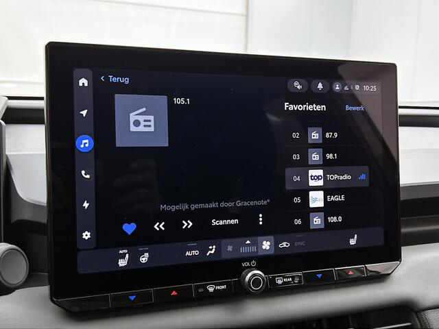 Toyota RAV4 2.5 Plug-in Hybrid 270 First Edition Nieuw model | Uit voorraad leverbaar | BTW voertuig | 360 Camera | Stoelventilatie | Stoel+stuurverwarming | Head-Up Display | Elektrische achterklep | Parkeersensoren voor+achter |