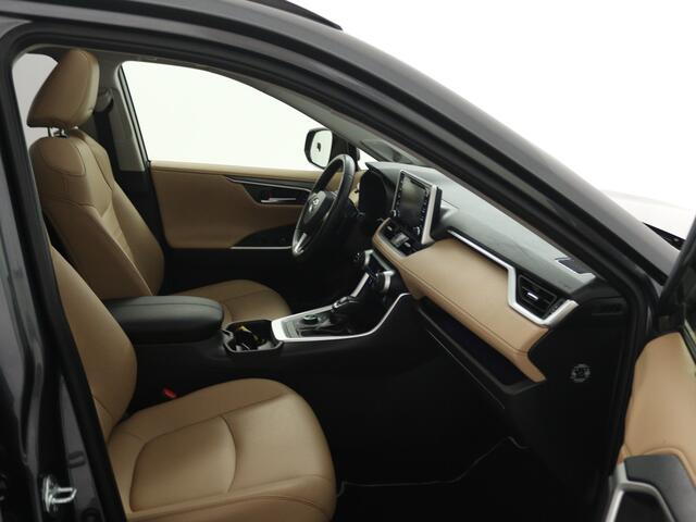 Toyota RAV4 2.5 Hybrid AWD Executive | Navigatie | Panoramadak | JBL | 360 Camera |